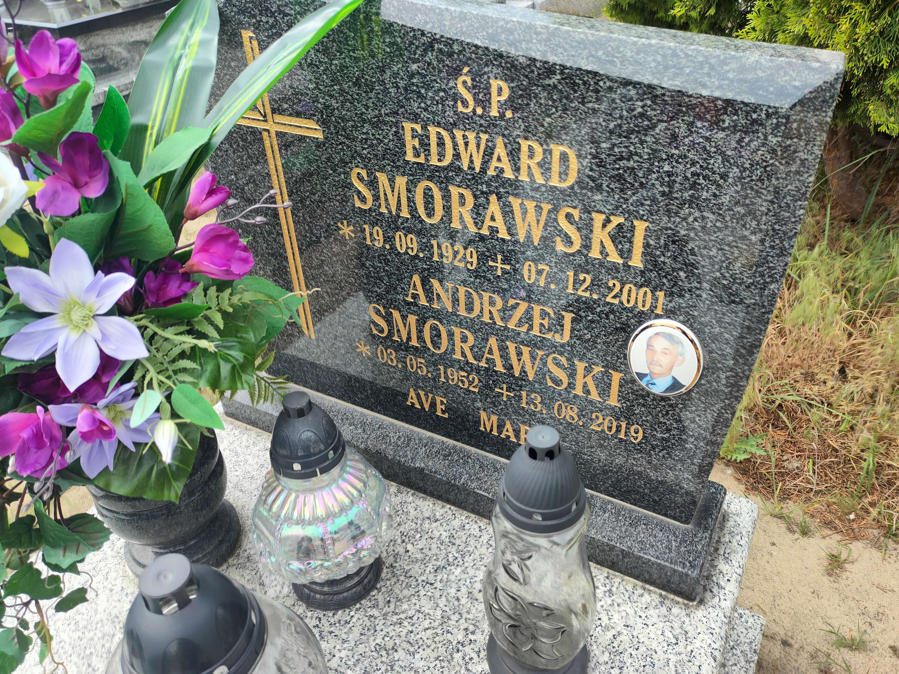 Grób Edward Smorawski