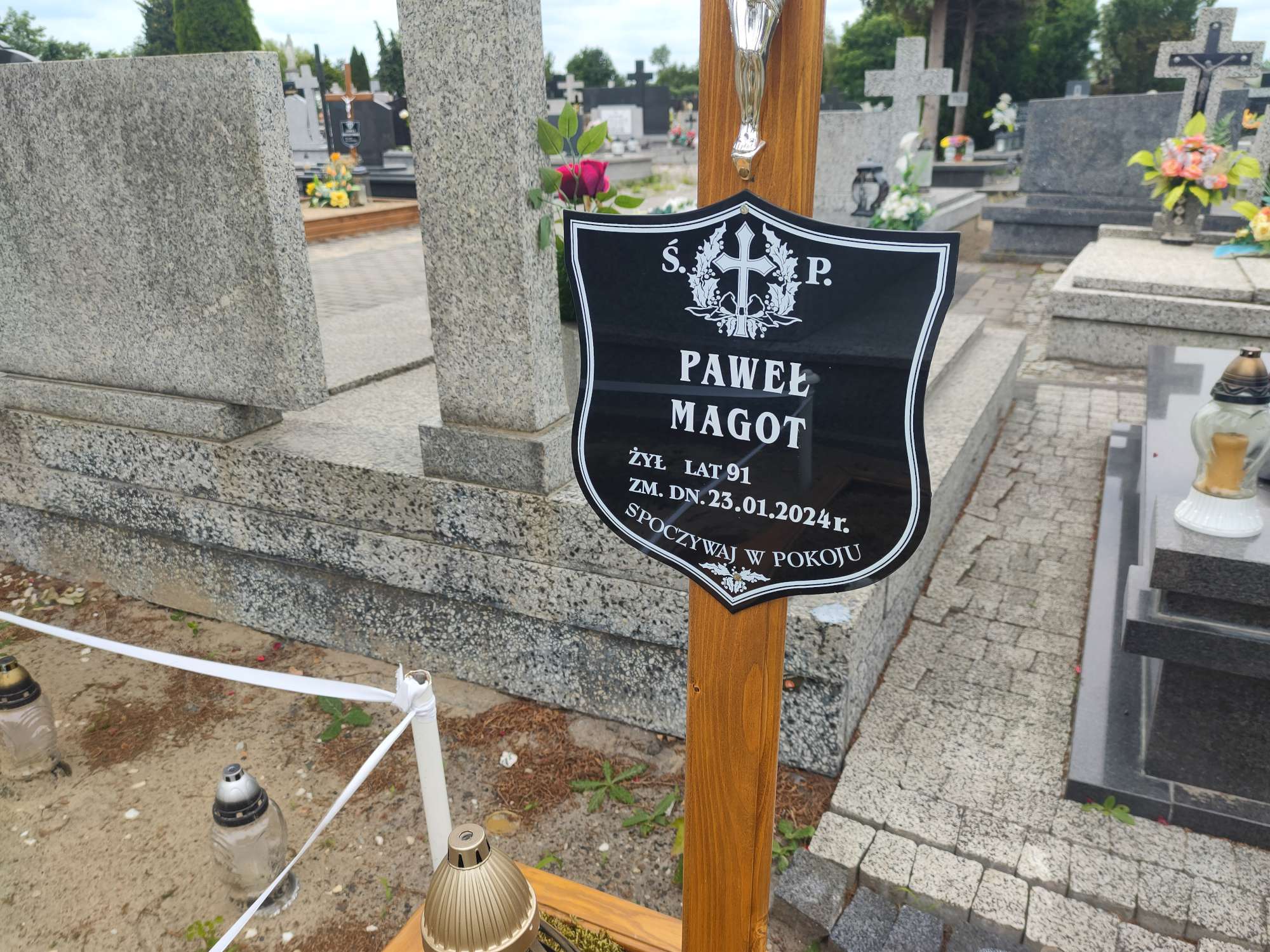 Hugon Magott 1921 Wieruszów - Grobonet - Wyszukiwarka osób pochowanych