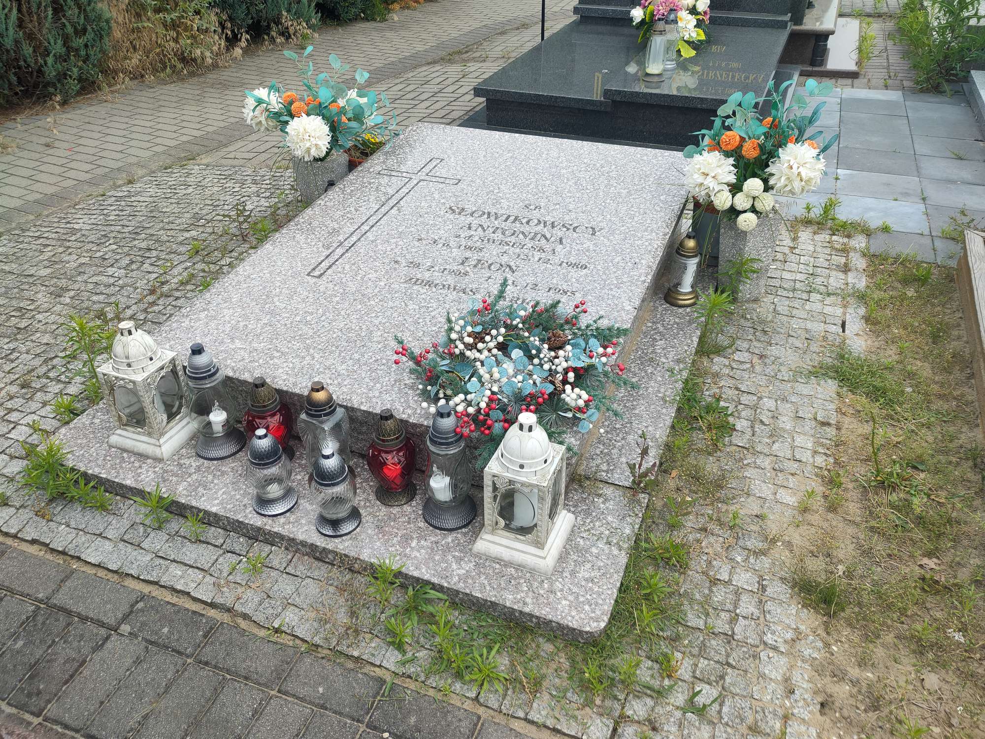 Leon Słowikowski 1905 Wieruszów - Grobonet - Wyszukiwarka osób pochowanych