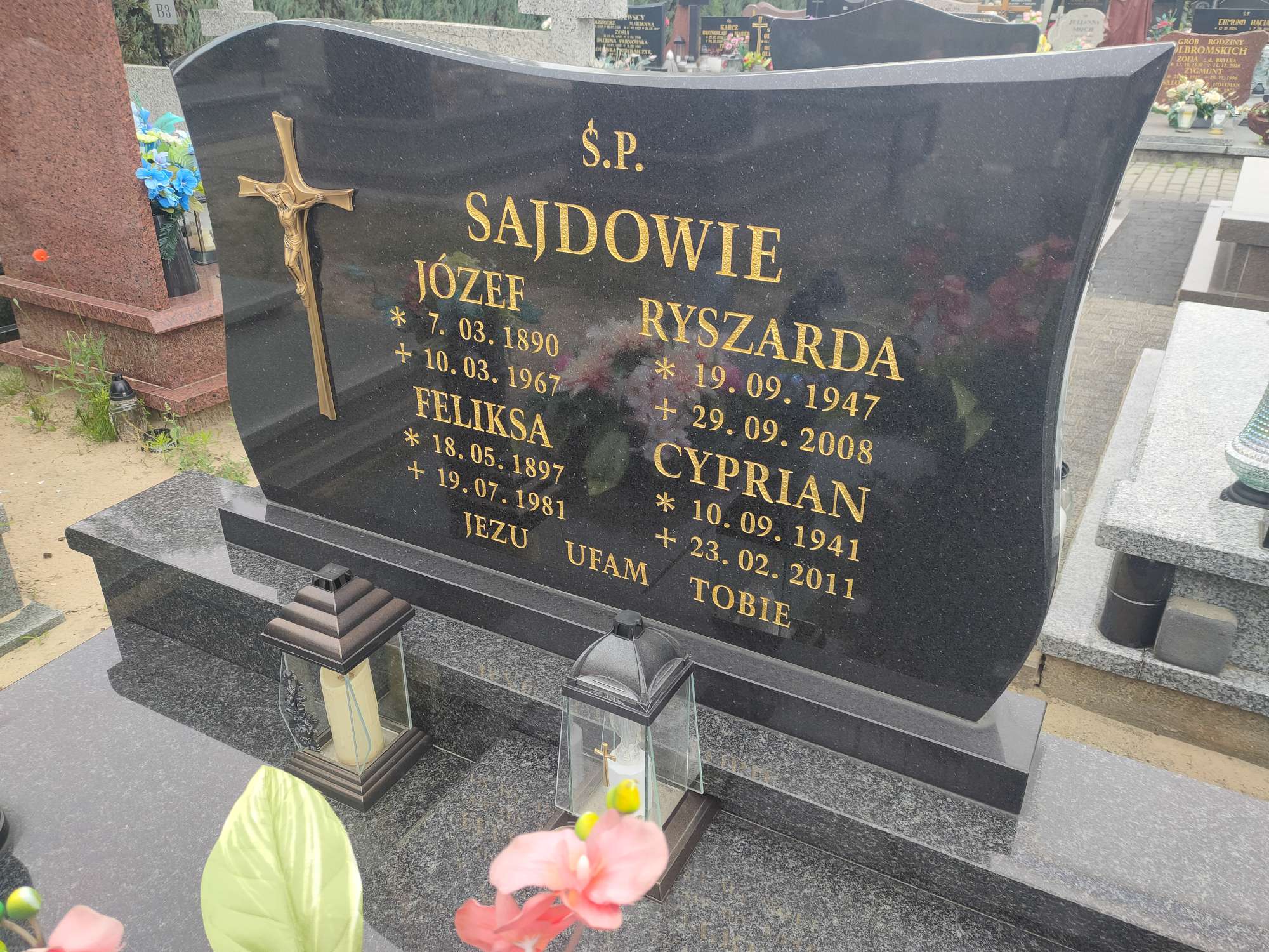 Ryszarda Sajda 1947 Wieruszów - Grobonet - Wyszukiwarka osób pochowanych