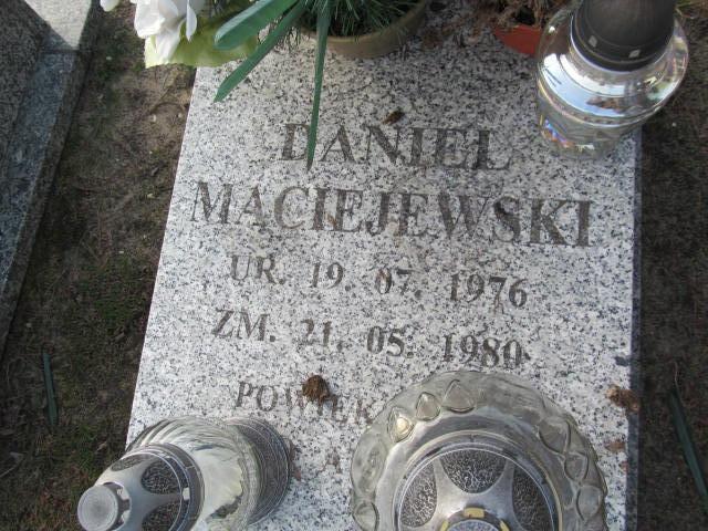 Daniel Maciejewski 1976 Wieruszów - Grobonet - Wyszukiwarka osób pochowanych