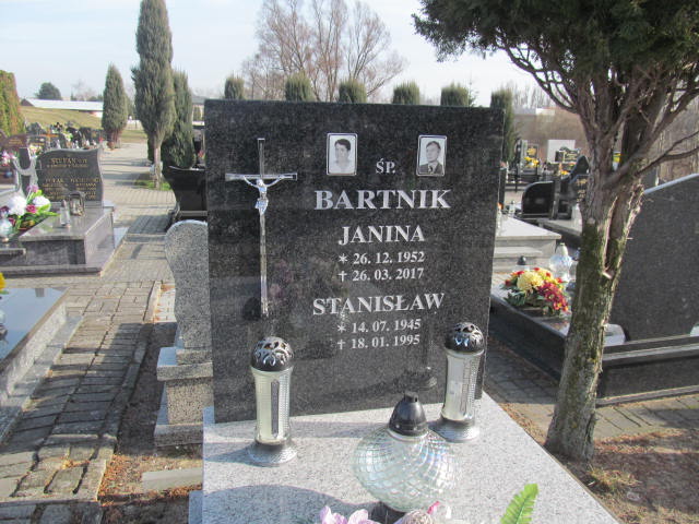 Janina Bartnik 1952 Wieruszów - Grobonet - Wyszukiwarka osób pochowanych
